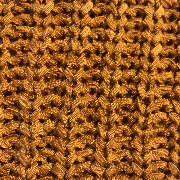 Crop top - Picture 2 of 3